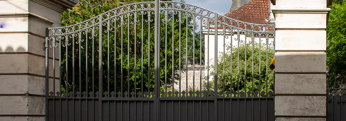 Wooden Swing Gate Repair in Welland, ON