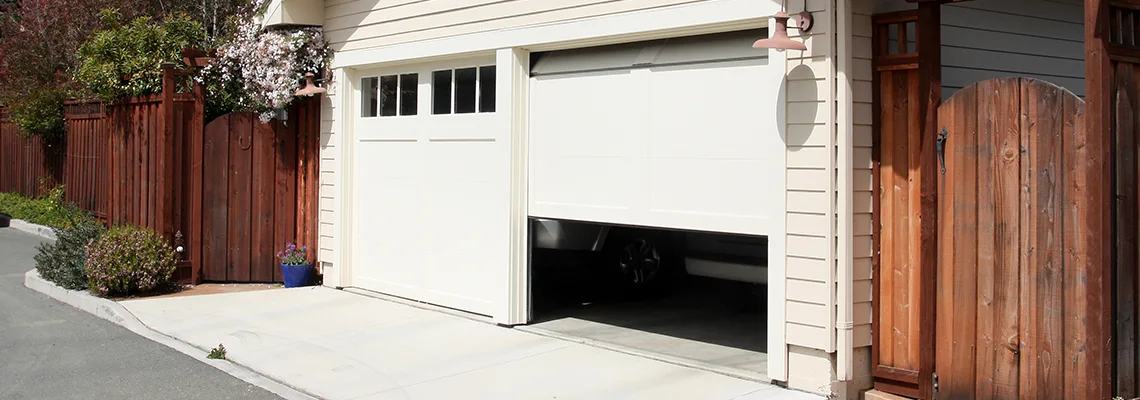 Garage Door Chain Won't Move in Welland, Ontario